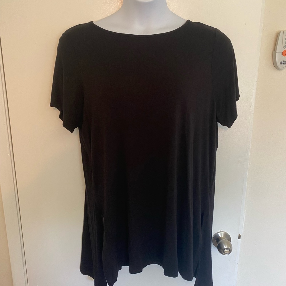 Philosophy Black Short Sleeve Swing Tee